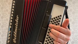 Обучение как играть ЛЕВОЙ рукой на Баяне и Аккордеоне | Уроки Аккордеона и Баяна