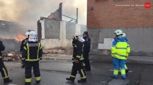 21.11.16 Incendio de 2 naves industriales. Fuenlabrada