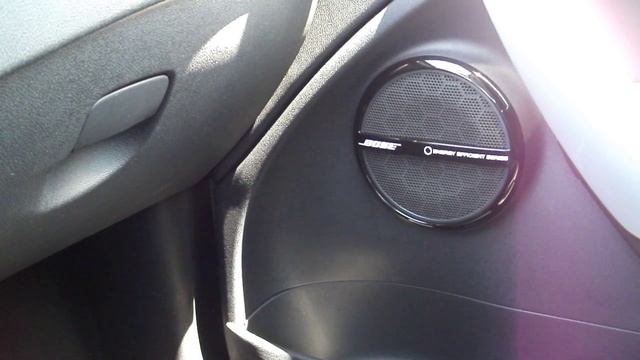 Sonido Renault Megane Coupe Bose Edition - LEOMOTOR смотреть онлайн