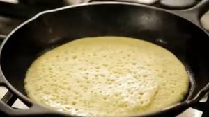 Марокканские пористые блины с манкой — один из лучших завтраков зимой!