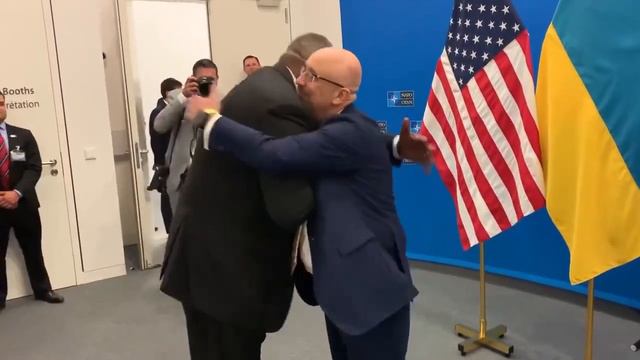 Министр обороны США и министр обороны Украины встретились перед новым "Раммштайном" смотреть онлайн