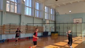 Тренировка передачи мяча СВЕРХУ // Передача мяча в тройках// Волейбол