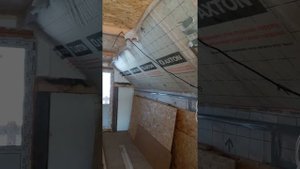 Строительство и утепление мансарды под крышей.