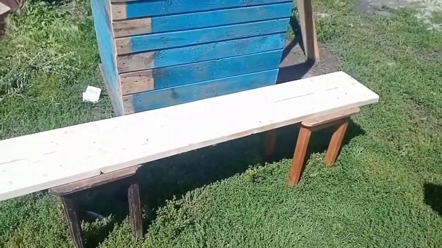 Как сделать лавочку из подручных средств