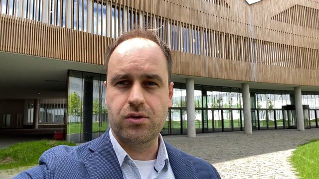 Закончили эксклюзивный фасад в Сколково. смотреть онлайн