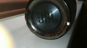 Если хочешь выжить ты не смотри это видео она с очень жесткими басами осторожно сильные басы