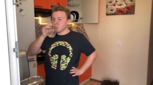 МУКБАНГ ОЛАДЬИ со сгущенкой? Рецепт ОЛАДУШКИ на прокисшем молоке и секретный лайфхак