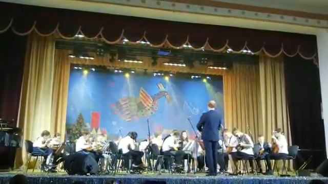 Валерий Калинин и оркестр русских народных инструментов "Русский лад". Калинка смотреть онлайн