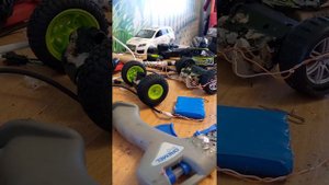 как сделать машинку которая сама едет