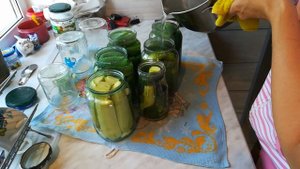 Малоизвестный способ маринования огурцов в литровых банках. Заготовки на зиму.