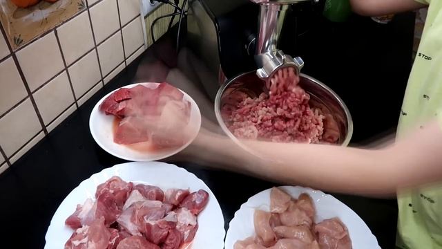 Экономное меню. Тратим 10 - 15 000 в месяц на еду 4 человека.  Заготовки и готовка