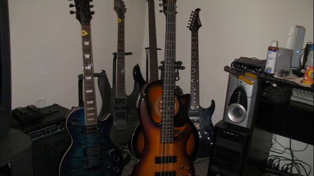 A nice slow tune смотреть онлайн