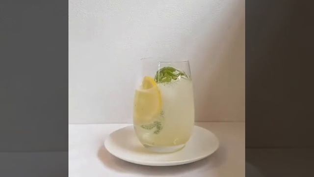 ОСВЕЖАЮЩИЙ НАПИТОК/ЧТО ПРИГОТОВИТЬ ЛЕТОМ смотреть онлайн