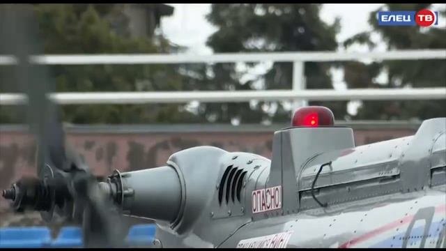 В Ельце впервые побывала воздушная скорая помощь: пациента городской больницы  транспортировали