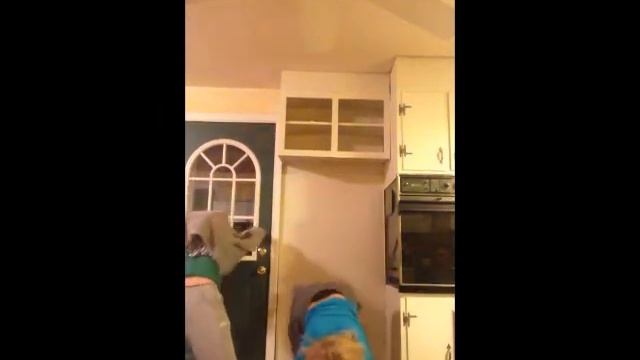 Box Twerking смотреть онлайн