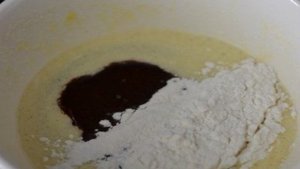Брауни с жидкой начинкой