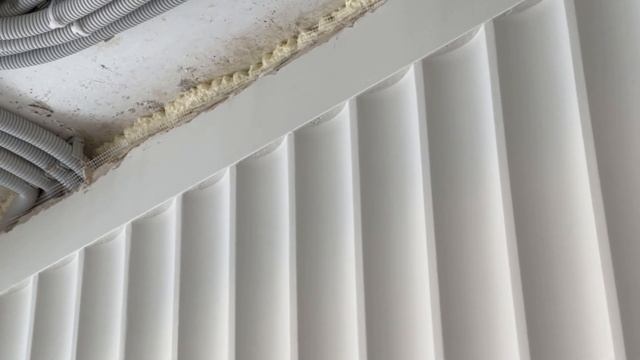 Потолки в двушке на теневом профиле. Обход 3 Д стены, теневой разделитель. смотреть онлайн