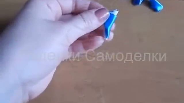 Как сделать из узкой атласной ленты красивый цветок.