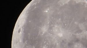 Луна и пролет НЛО Черный Принц в 4 утра 27 октября 2018