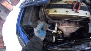 Замена термостата и датчика включения вентилятора на Опель Вектра б 1.8 2.0