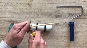 Простой способ сделать валик под кирпич своими руками из подручных средств