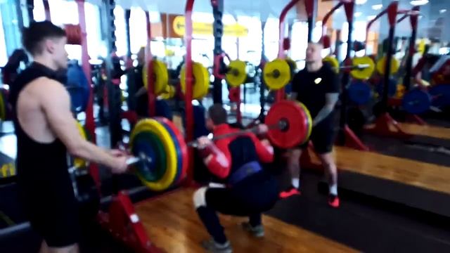 Супер присед 165 кг на 10 раз смотреть онлайн