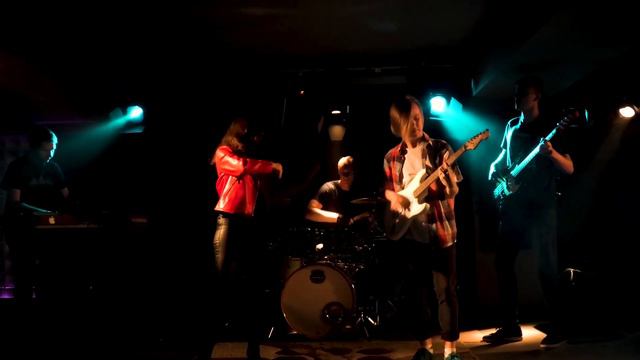 Ecliptic Brunhilde Linsel-Palladio (Official videoklip) смотреть онлайн