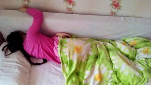 Как спят нормальные люди и я / GoldenLeyla