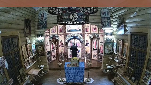 Молебен о воинах в соединении со молебном о зависимых смотреть онлайн