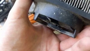 МЕГА НАХОДКИ В ГАРАЖЕ У СТРОИТЕЛЕЙ! ЧЕМ ПОРАДОВАЛ ГАРАЖ СТРОИТЕЛЕЙ? УДАЛОСЬ ДОБЫТЬ МЕДЬ И ЛАТУНЬ!