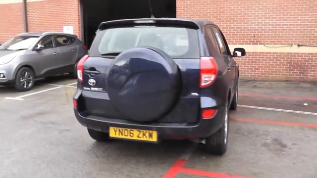 Toyota RAV4 2.0 VVT-i XT4 5dr Auto U15199 смотреть онлайн