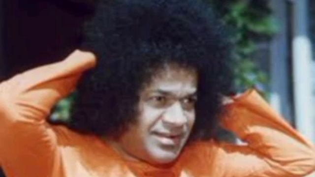 13. Сатья Саи Баба, "Дхарма Вахини". смотреть онлайн