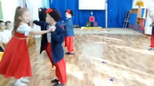 Танцевальная группа "Любавушка",  г.Изобильный, возрастная группа 5-6 лет, танец "Колечко"