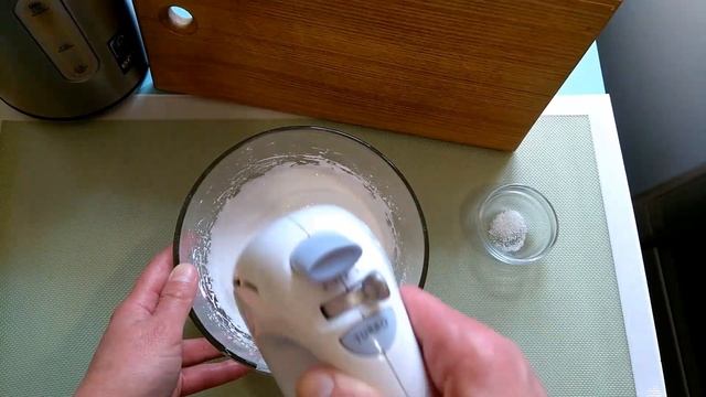 Белковая Глазурь для Куличей и Пряников / Классический вариант смотреть онлайн