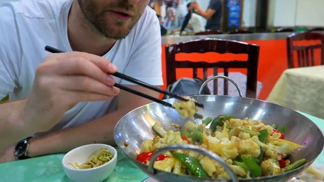 КИТАЙСКИЕ ПЕЛЬМЕНИ | Еда в Китае смотреть онлайн