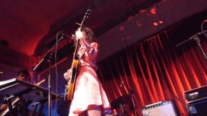 "Violently" - Natalie Prass @ Bush Hall, London 23 Apr 2018.