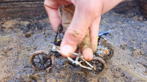 BMX Finger | BMX Finger And Dirt Bike Off-Road | Tricks On Tech Deck Finger BMX