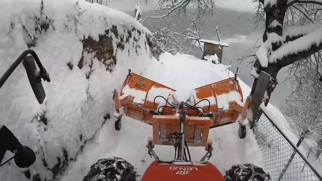 #Schneeräumung 30cm #Pulverschnee #Powder Snow смотреть онлайн