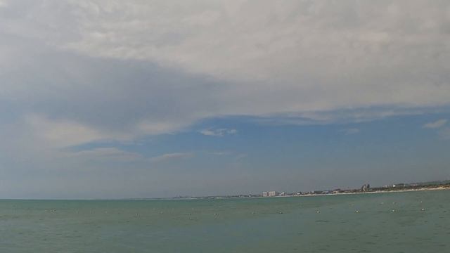 Пляж центральный, море чистое смотреть онлайн