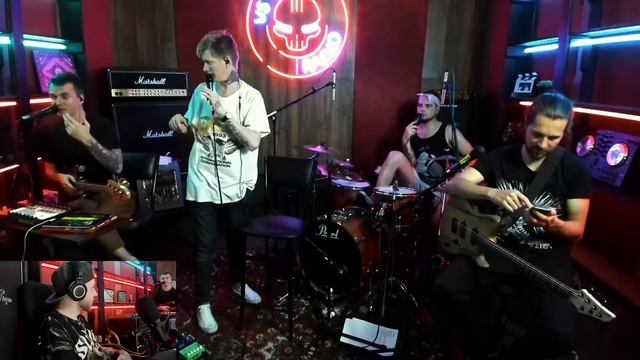 JANE AIR VS THE RADIO смотреть онлайн