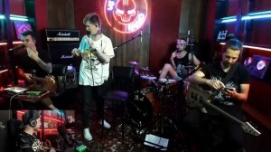 JANE AIR VS THE RADIO