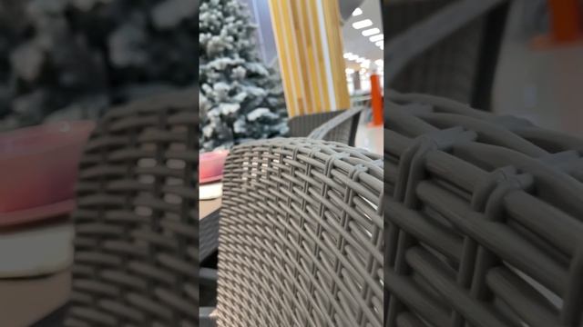 Стул с подлокотниками Beenera Crete Chair