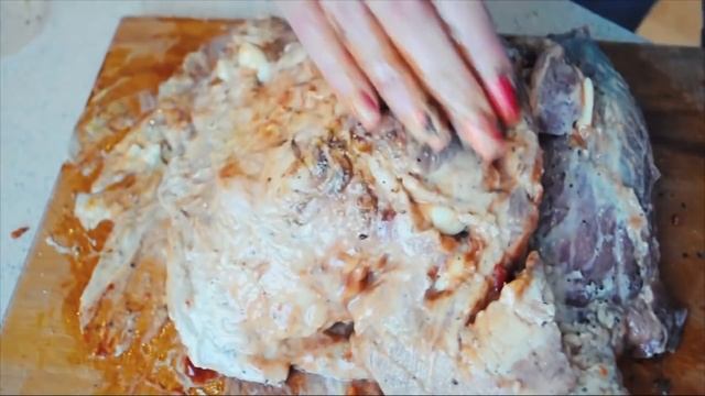 ?? 3 ИДЕИ ГОРЯЧИХ блюд на НОВЫЙ ГОД ? НОВОГОДНЕЕ МЕНЮ смотреть онлайн