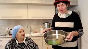 Приготовление бабки из мацы