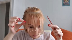 Челка на тонкие волосы