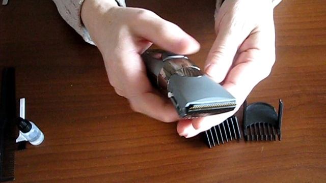 Аккумуляторная машинка для стрижки волос смотреть онлайн