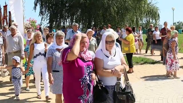 В селе Муром прошел праздник "Все начинается с любви", посвященный Дню любви, семьи и верности смотреть онлайн