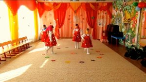 ДЕТСКИЙ ТАНЕЦ "ЯРКИЕ МАТРЁШКИ"