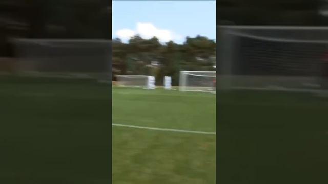 DEMARAI GRAY STUNNING VOLLEY IN TRAINING!! 🥅🎯⚽️