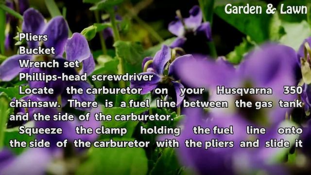 How to Remove the Carburetor From a Husqvarna 350 Chainsaw смотреть онлайн